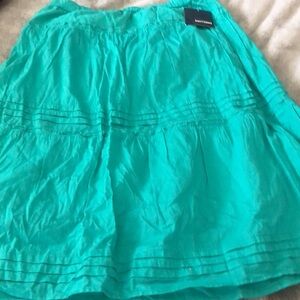 NWT green mid skirt fun pull-on elastic waist 💯% cotton flirty
